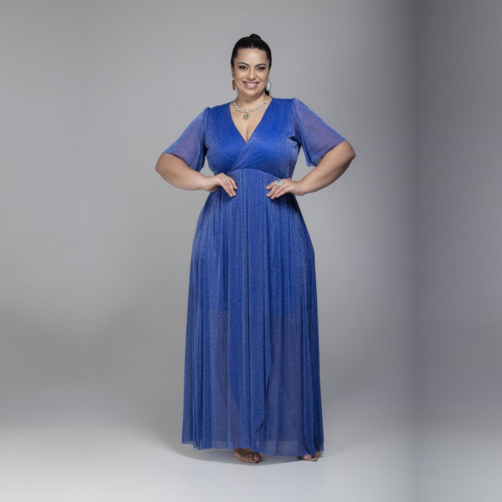 Vestido Longo de Madrinha Elegante com Brilho Suave e Decote Transpassado – Caimento Fluido e Sofisticado