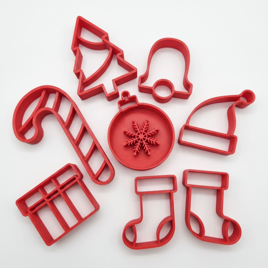 Kit 8 Cortadores para Cerâmica e Biscoitos de Natal – Moldes para Argila e Artesanato