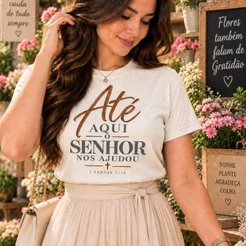 Camiseta T-shirt Cristã "Até Aqui o Senhor Nos Ajudou" Camiseta Feminina Cristã Evangélica