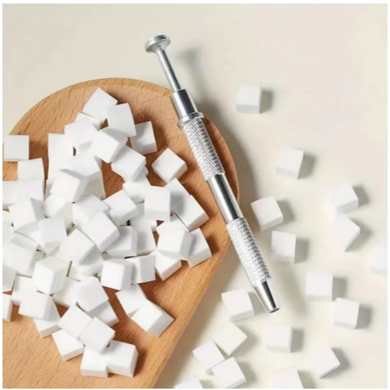 Kit 100 Esponjas + Aplicador metálico De Unha Cubo Coloridas E Brancas Com Ferramenta Profissional