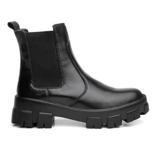 Bota Chelsea Bota Coturno Chelsea Bota Tratorada Coturno feminino  Inverno Bota Estilosa Tendência