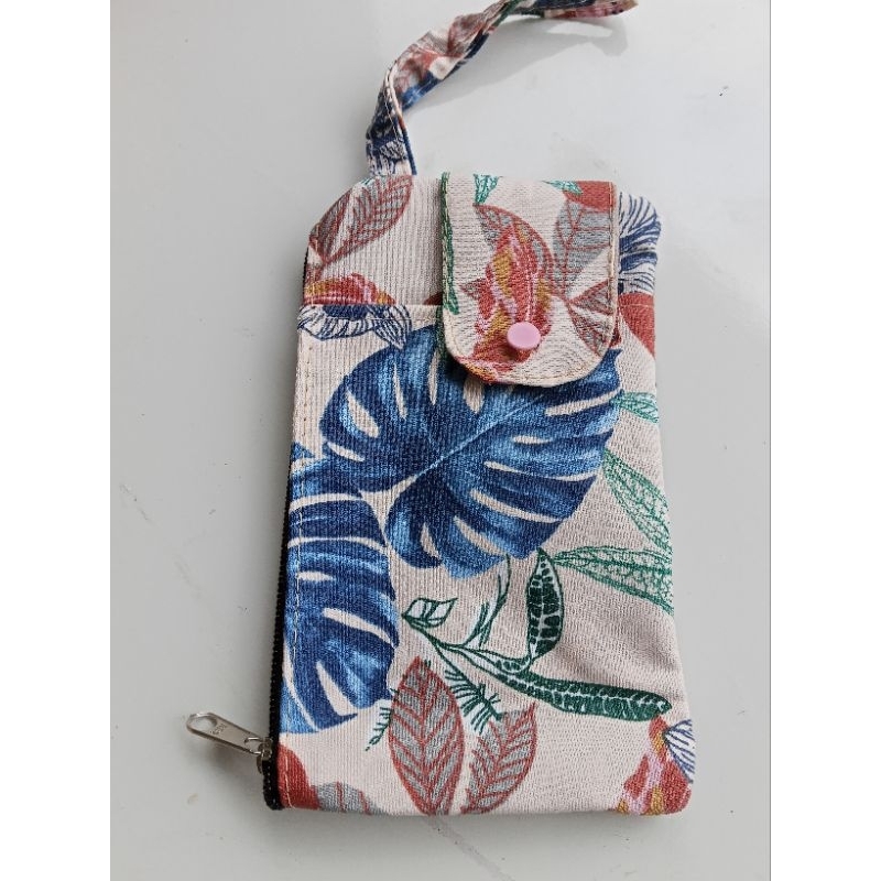 bolsa documento e celular.