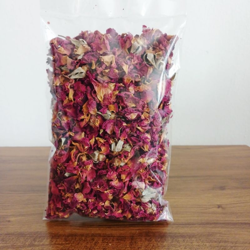 ​​Rosas vermelhas pétalas  - desidratada para chás ou banhos ou SPA