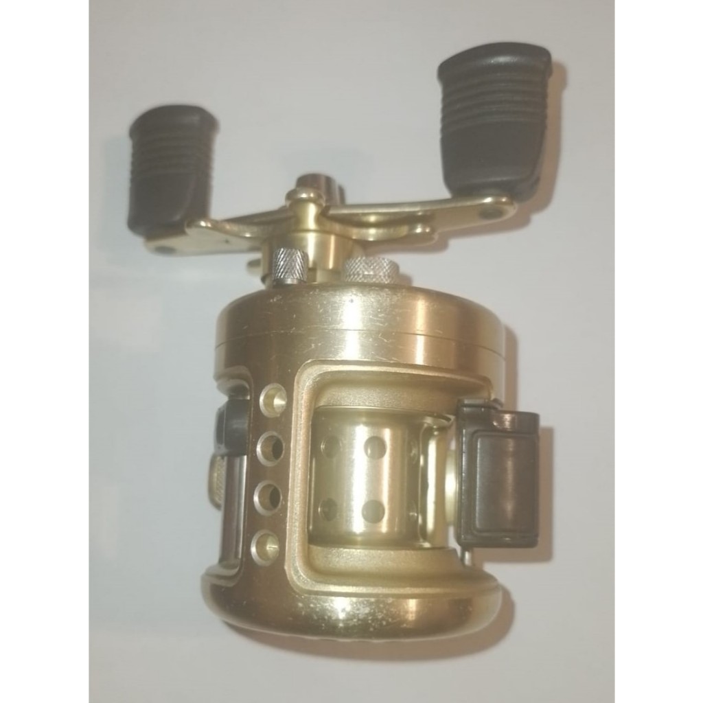 Carretilha Shimano Calcutta 50XT