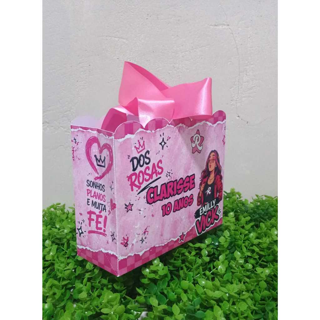 Sacolinha Personalizada Emilly Vick Festa Infantil | Lembrancinha Aniversário | Fazemos Qualquer Tema