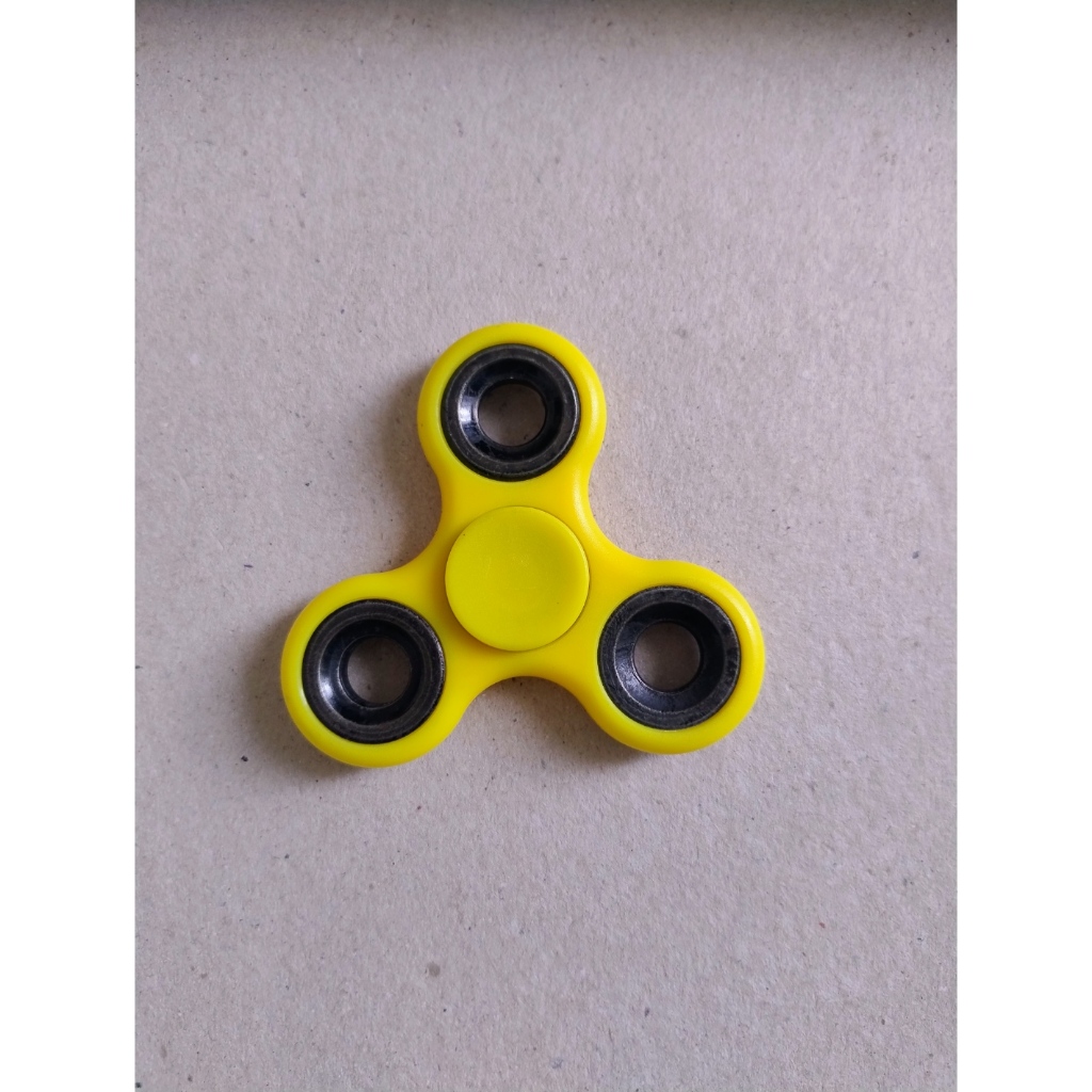Kit 4 Fidget Hand Spinner Brinquedo Anti-stress Gira Várias Cores