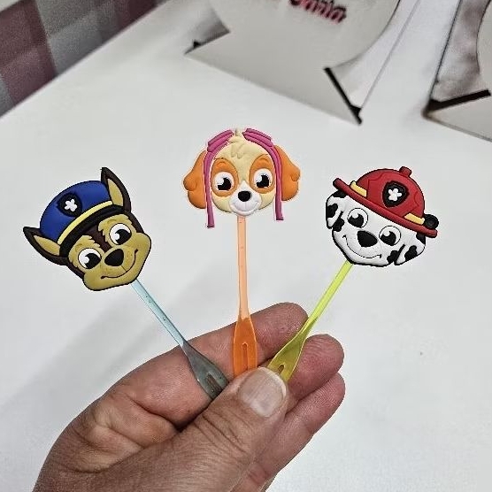 Patrulha Canina - garfinho espeto palito para Lancheira/ garfinho para frutas/ petiscos nfantil