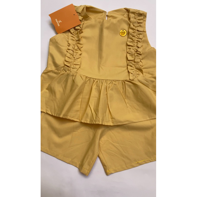 Conjunto menina infantil feminino blusa e short arrumado peplum babadinho viscose confortável