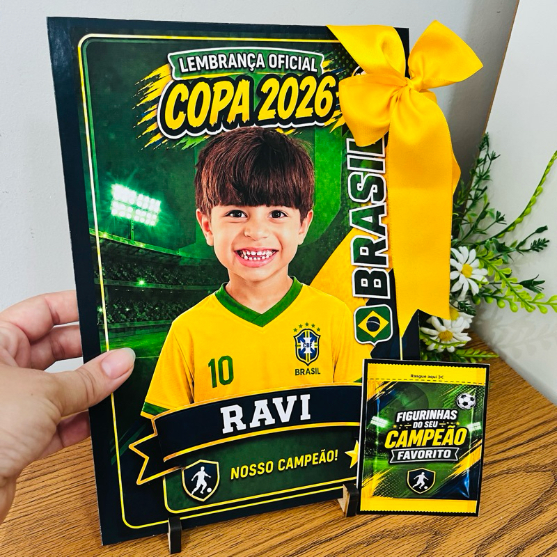 Quadro Pôster Figurinha Personalizada Foto Lembrança Copa do Mundo 2026 Brasil Álbum Figurinha Personalizada com Nome