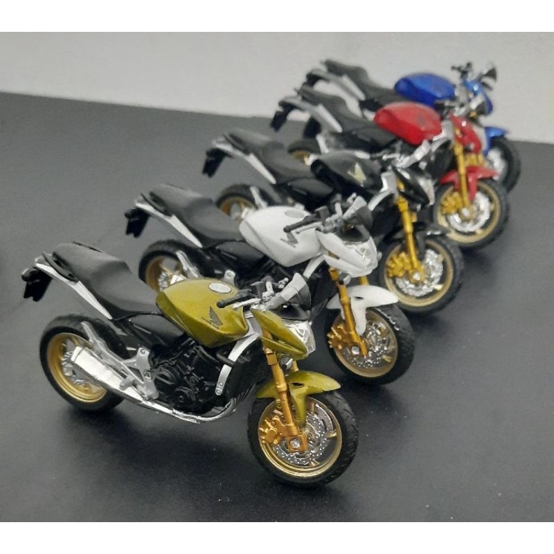miniatura moto esportiva honda hornet 600  customizado welly Califórnia toys
