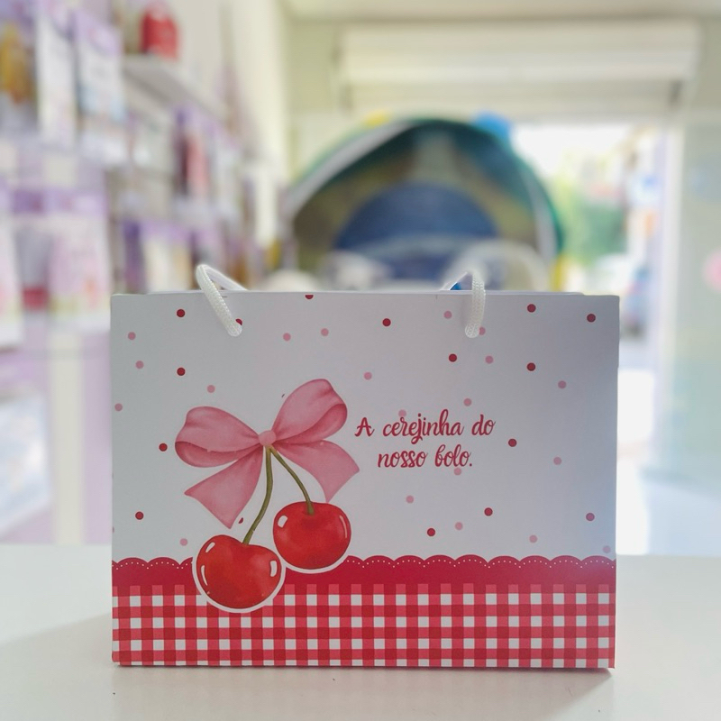 Sacolinha Personalizada Cereja /Cerejinha do nosso bolo Pegue e Monte (c/ nome e idade) |Lembrancça Aniversário Infantil