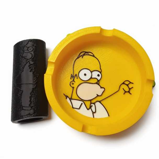 Kit Cinzeiro + Capa para Isqueiro Homer Simpson 🍩 Kit Geek Estiloso