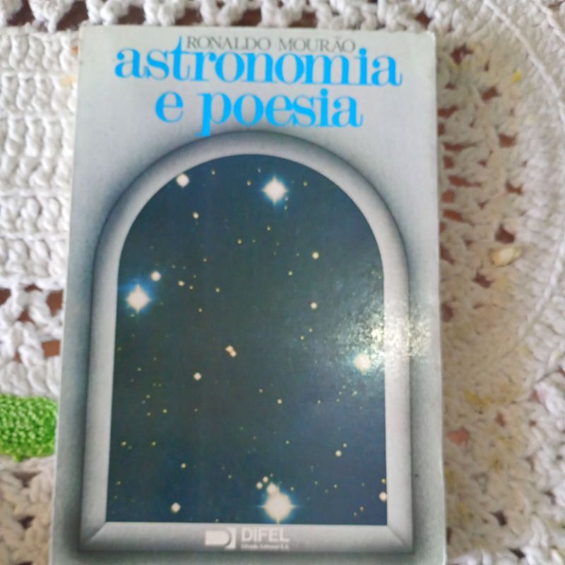 Livro -Astronomia e Poesia-Ronaldo Mourão -30348