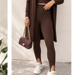 Calça Legguing com Pezinho Cintura Alta Modeladora Tendência Moda Flanelada
