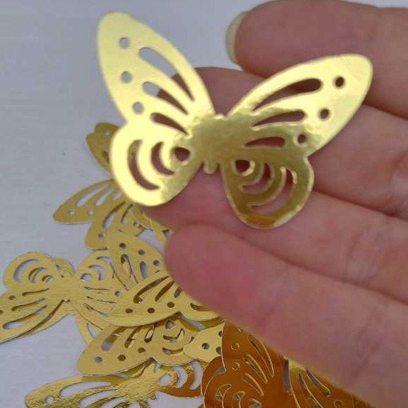 50 Apliques Borboletas Douradas Papel Lamicote para Lembrancinhas, Topo de Bolo, Festa Jardim Encantado