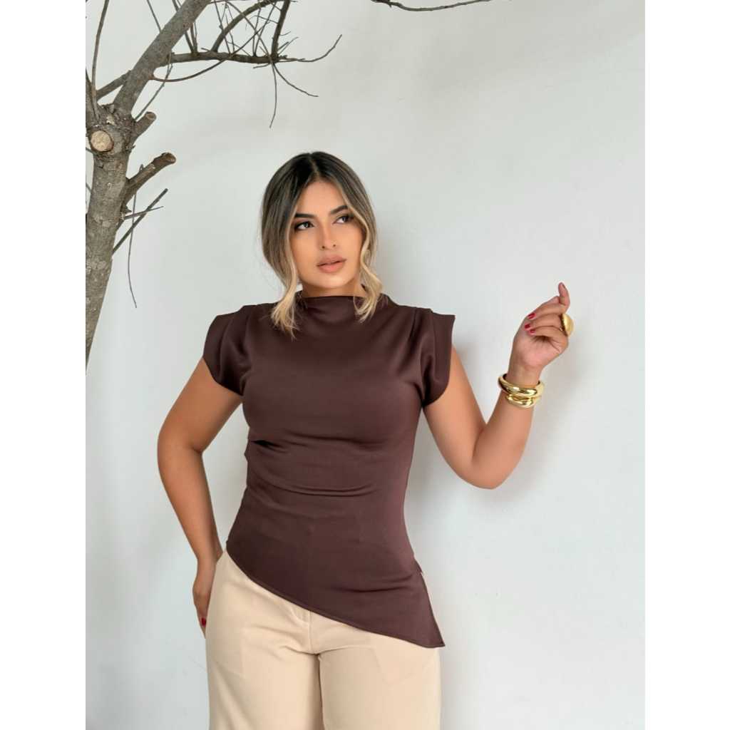 Blusa Regata Feminina Assimétrica Confortável Tecido Neoprene