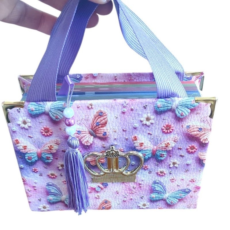Bíblia Sagrada Infantil Estilo Bolsa Pelúcia Luxo Palavras Jesus em Vermelho Destaques Em azul Mapas Coloridos