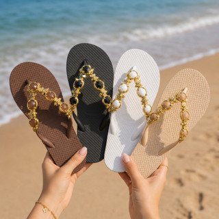 Chinelo Feminino Pedraria Com Pedrarias E Metal Dourado Luxo Confortável Para O Dia A Dia