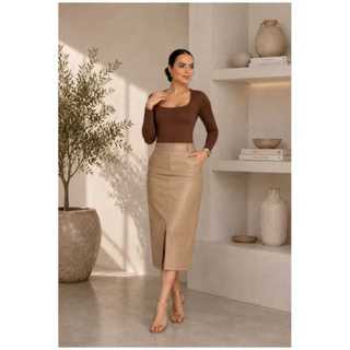Saia Midi em Couro Premium – Conforto e Sofisticação