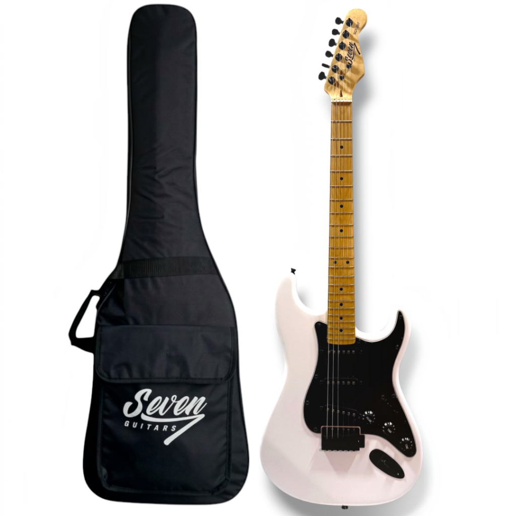 Guitarra Strato Seven SGT-207 Com BAG - BK/WH