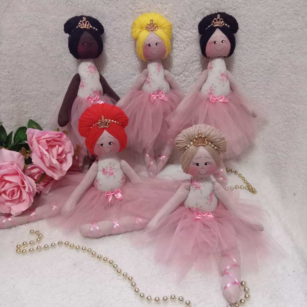 Boneca de pano Bailarina de 34cm /Boneca bailarina negra