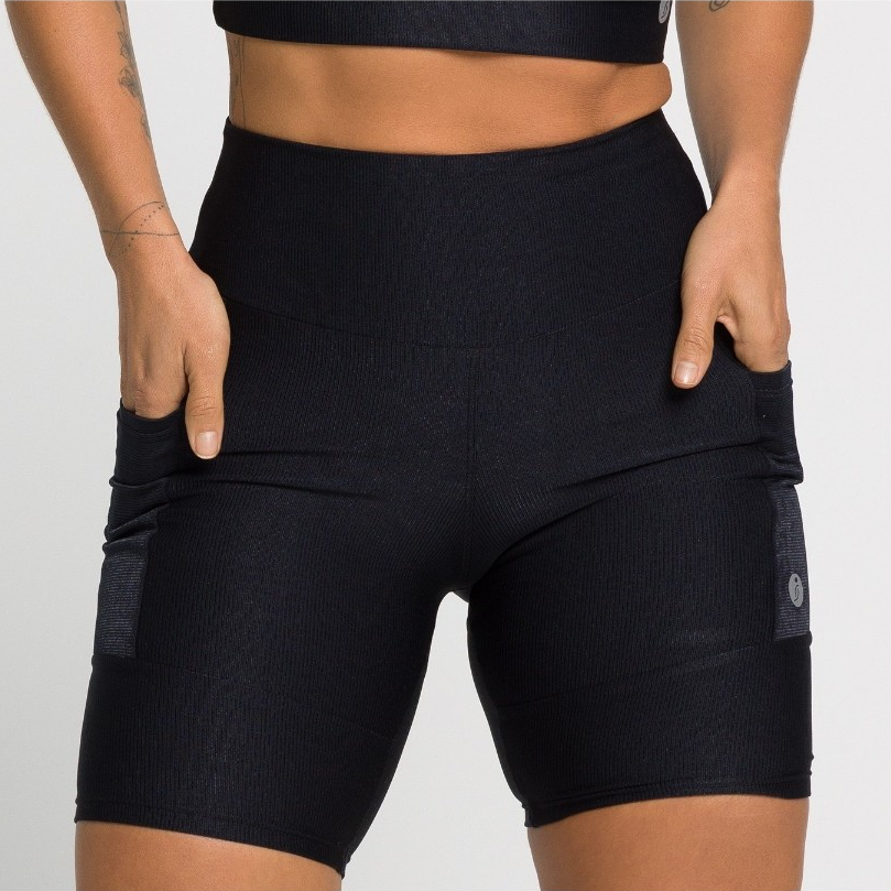 Bermuda Feminina Fitness Ciclista Canelada Zero Transparência Cintura Alta com Bolsos Laterais Academia Treino