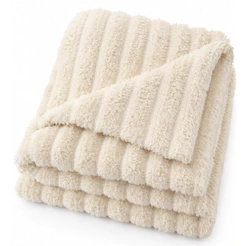 Manta Cobertor Casal Canelada Microfibra 1,80x2,00m Soft Aveludada Decorativa