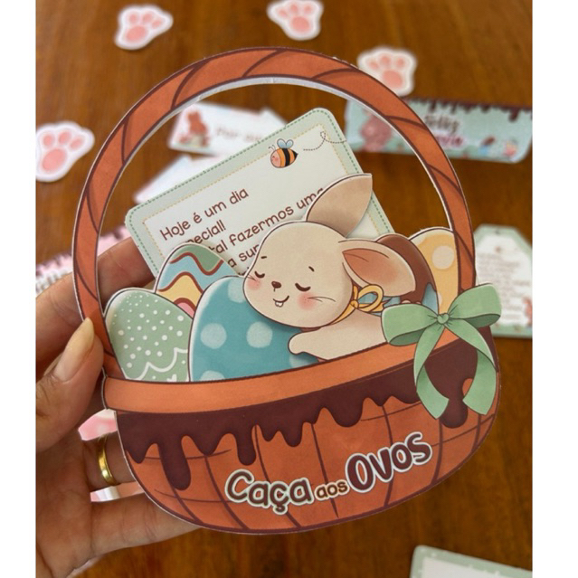PRONTA ENTREGA - Kit CAÇA AOS OVOS Páscoa com Cestinha + 28 Pegadas - Papel Fotog Glossy 180G