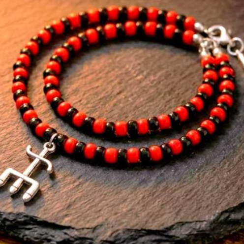 Tornozeleira Exu Tranca Rua Vermelho e Preto | Tornozeleira Umbanda Proteção Espiritual | Pingente Tridente