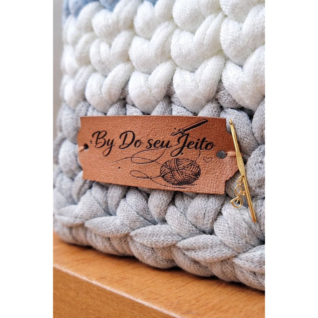 Etiquetas de Couro  Personalizada - Trico, Crochê, Omigurumi, Roupas, Bolsas - Perfeição em Detalhes