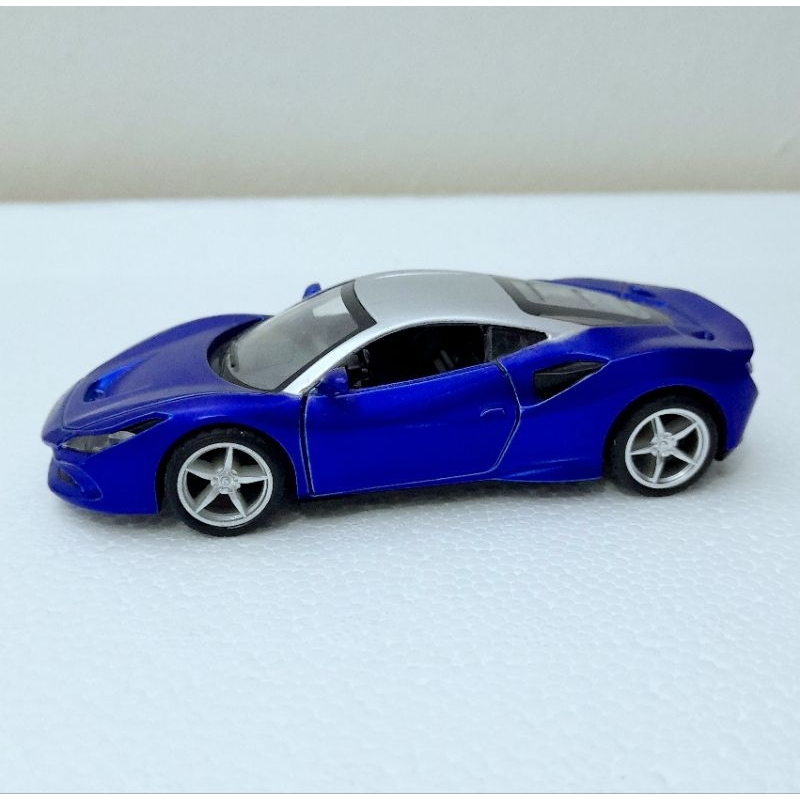 Carrinho miniatura ferrari SF90 stradale azul com cinza de ferro metal fricção escala 1/36
