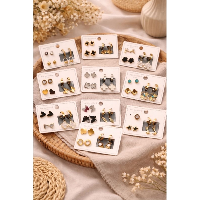 KIT REVENDEDOR 10 CARTELAS DE BRINCOS 30 Pares AÇO INOX 316L 💎 em Oferta na Shopee