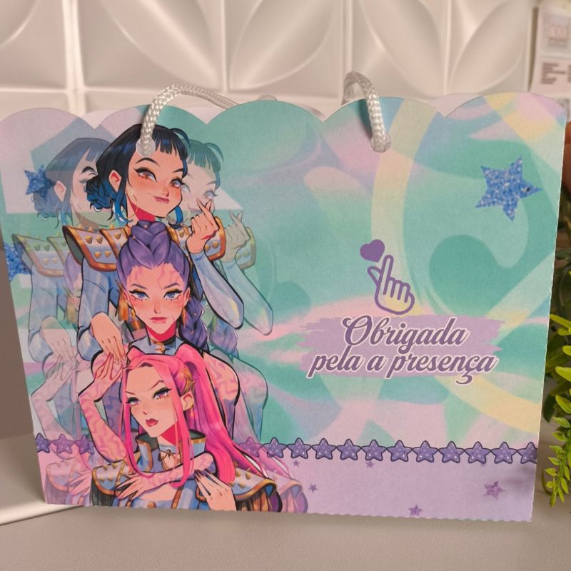 Sacolinha Kpop Guerreiras Lembrancinha Festa Kpop Feminina Personalizada Com Cordão Pegue e Monte Offset 230g- Aniversá