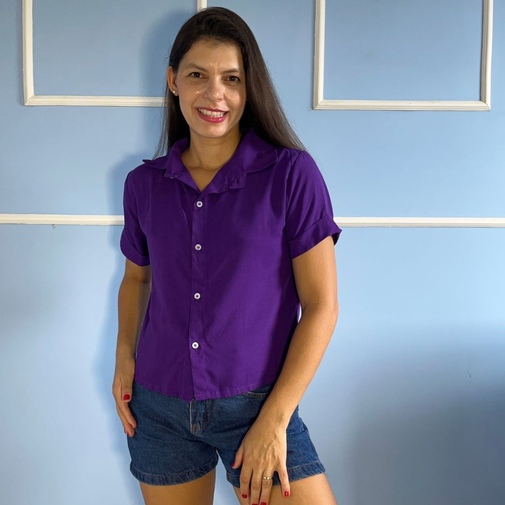 Camisa Feminina Blusa com Manga Curta e Botões Roxo