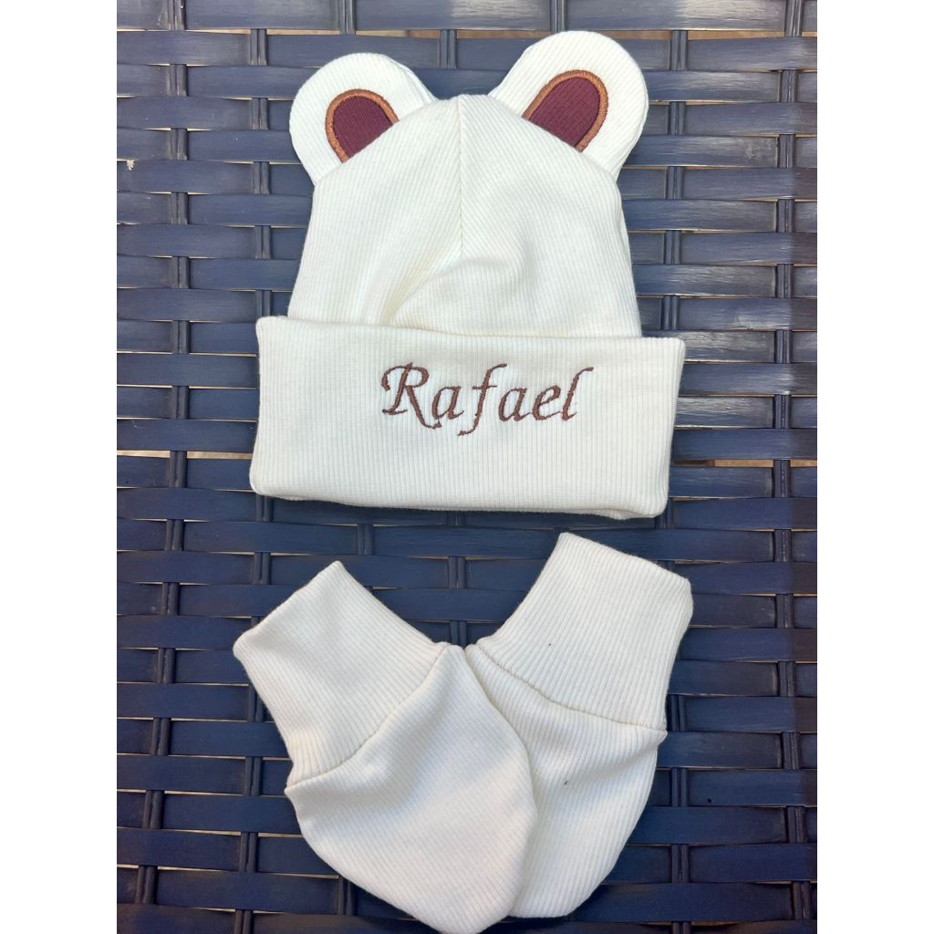kit Touca RN Personalizada Com Nome E Orelha De Ursinho E Luva