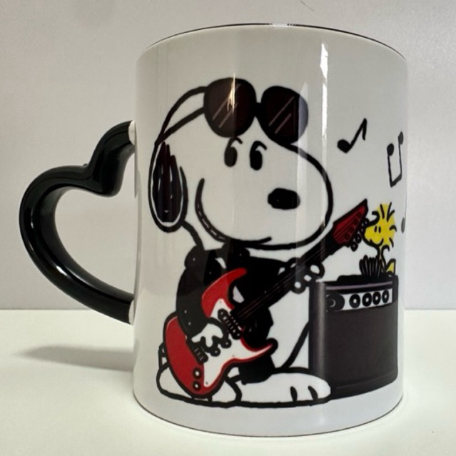 Caneca Snoopy Roqueiro Com Nome 325ML Porcelana