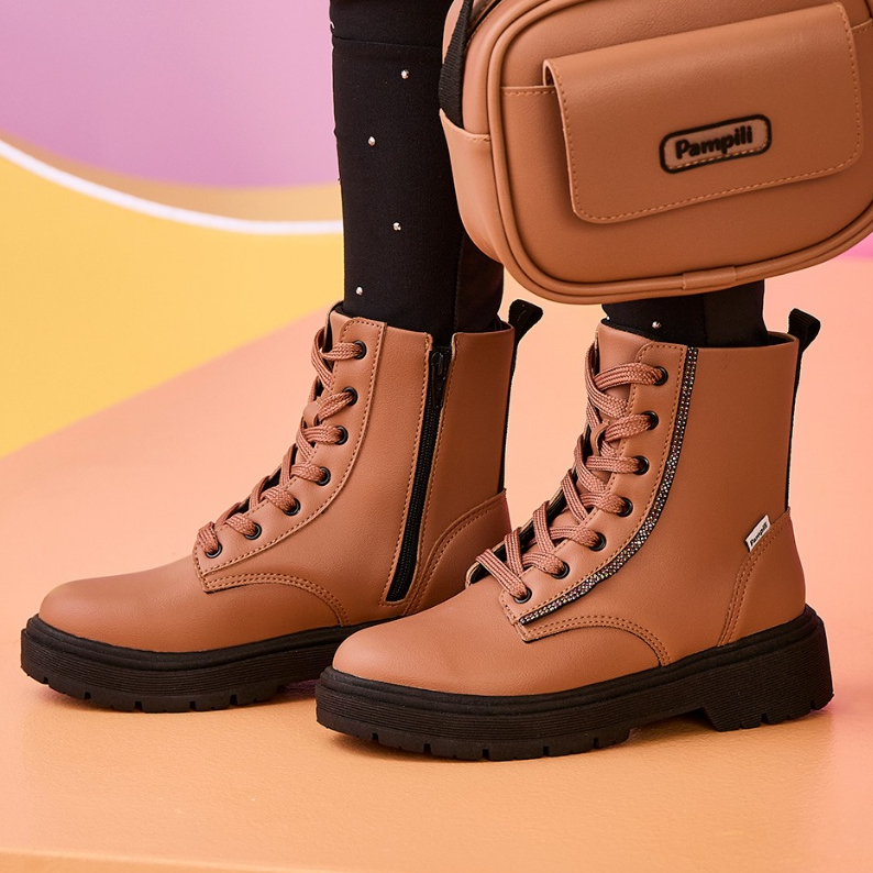 Bota Coturno Infantil Menina com Cadarço e Strass Pampili