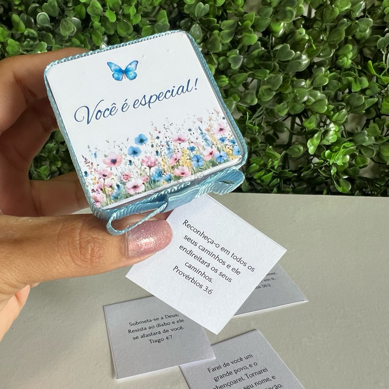 Kit Lembrancinha Adulto com nome Amigos Aniversario Caixinha Versículo Bençãos Personalizada Festa