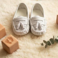 Mocassim infantil bebê confortável, leve, antiderrapante, palmilha macia Branco solado 15 cm