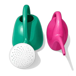 REGADOR KIT COM 2 UNIDADES 1 REGADOR 2 L 1 REGADOR 5 L