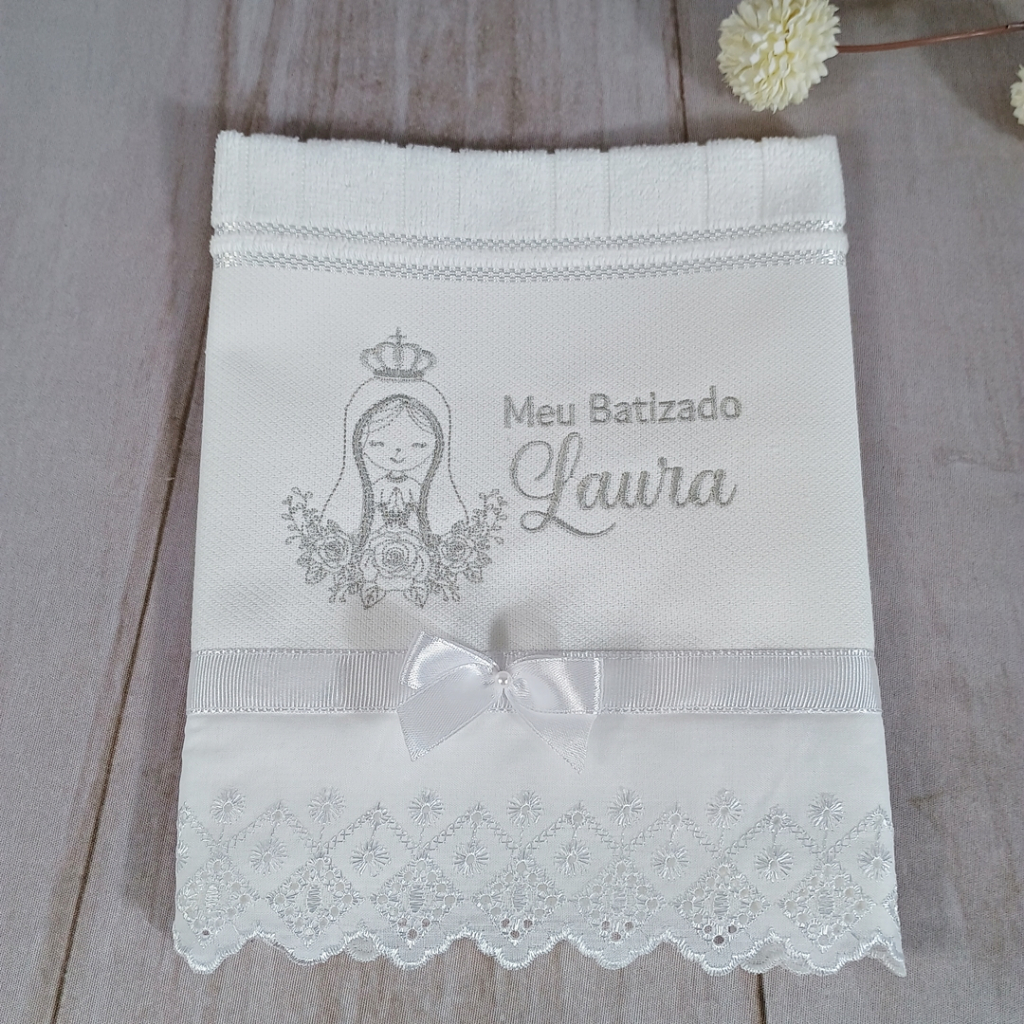 Toalha Batizado Bebê Toalha Personalizada Nome Bordado Nossa Senhora Fita Laço Presente