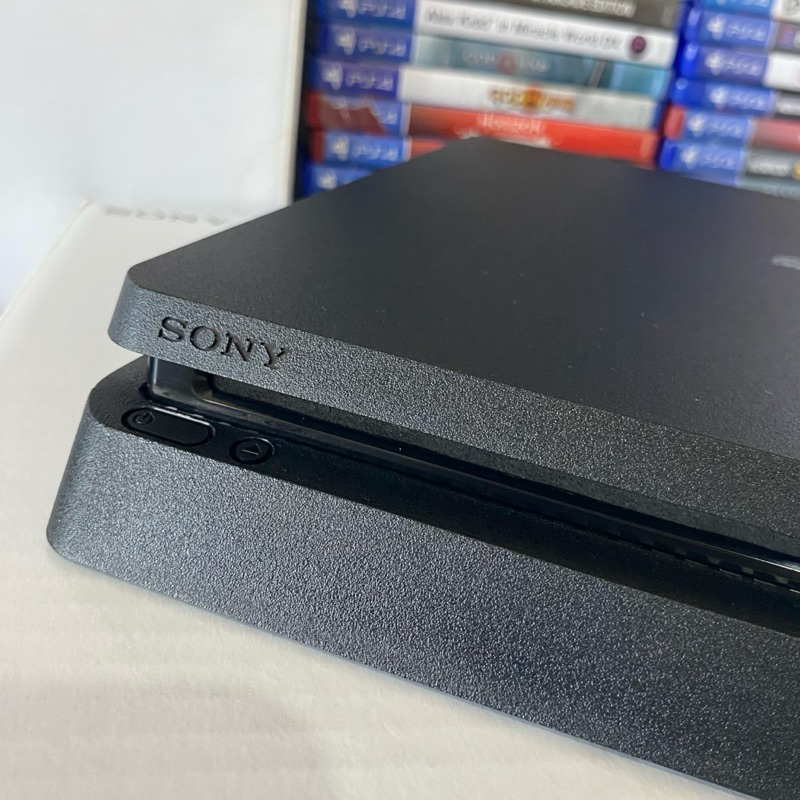 PlayStation 4 Slim 1 Tera Ou 500GB Seminovo + 1 ou 2 Controles + 1 Jogo mídia física — imagem 2 de 2
