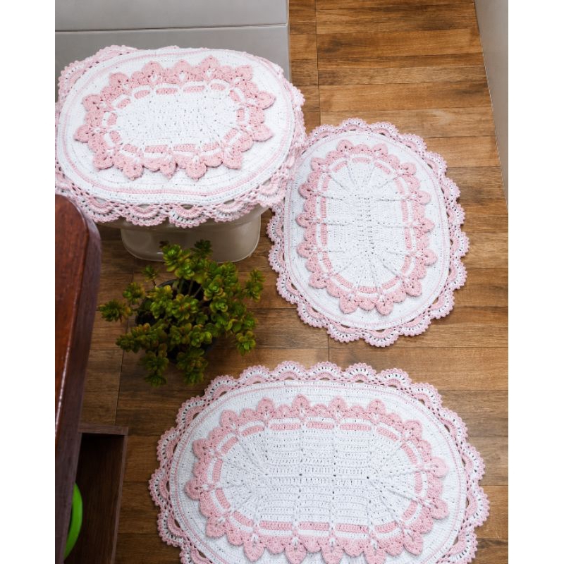 Jogo de tapete banheiro em crochê/Tapete banheiro 3 peças/ kit banheiro modelo oval