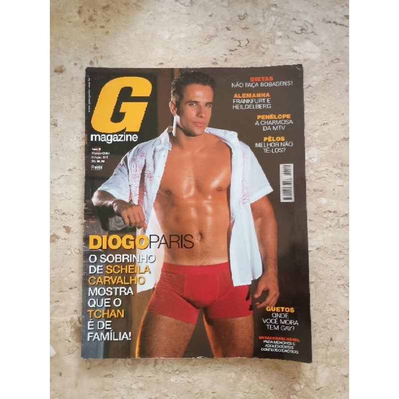 Revista G Magazine Diogo Paris O sobrinho de Scheila Carvalho mostra que o Tchan é de família. Março/2006 - Edição 102