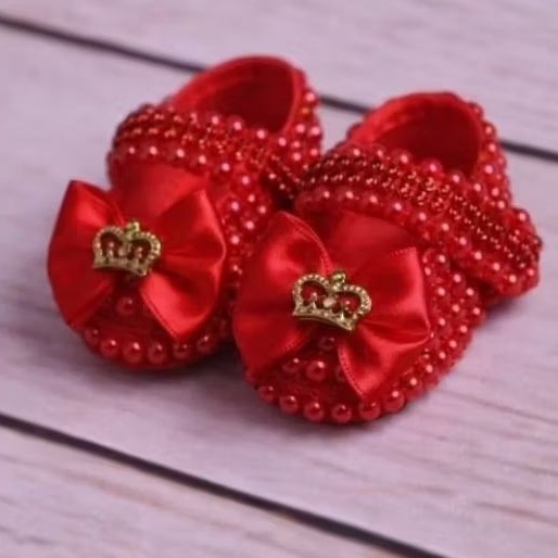 sapatinho para bebê pérolas, sapatinho bebê para festa, sapatinho bebê luxo menina