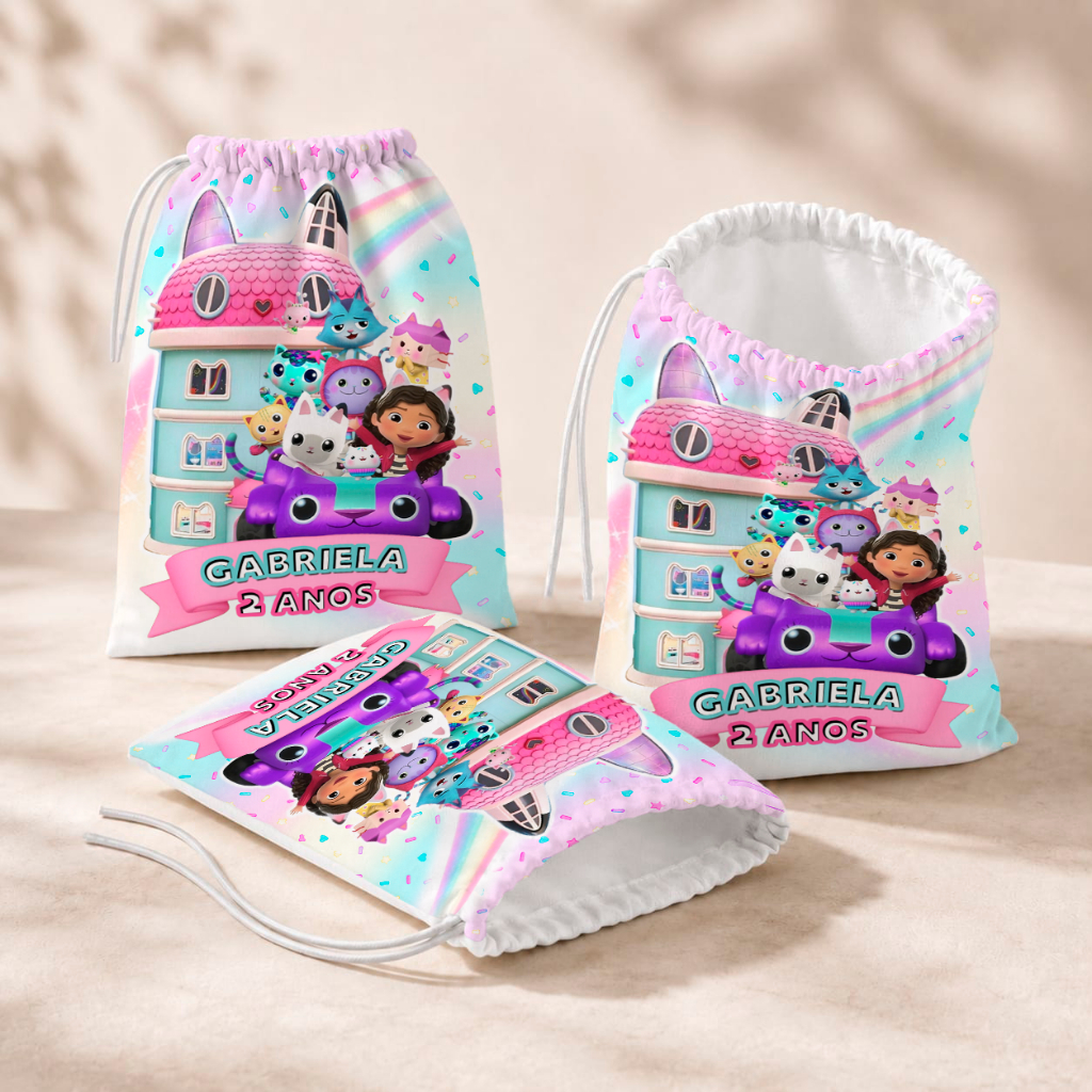 20 Sacolinhas Personalizada Festa Infantil 18x26 Aniversário Lembrancinha A Casa Mágica da Gabby M3