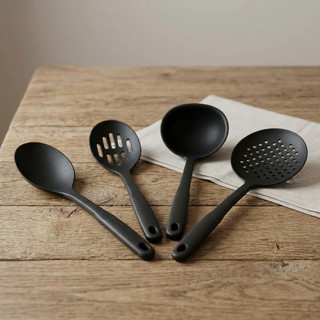 Utensílios de Cozinha Nylon Indispensáveis Kit 4und Preto