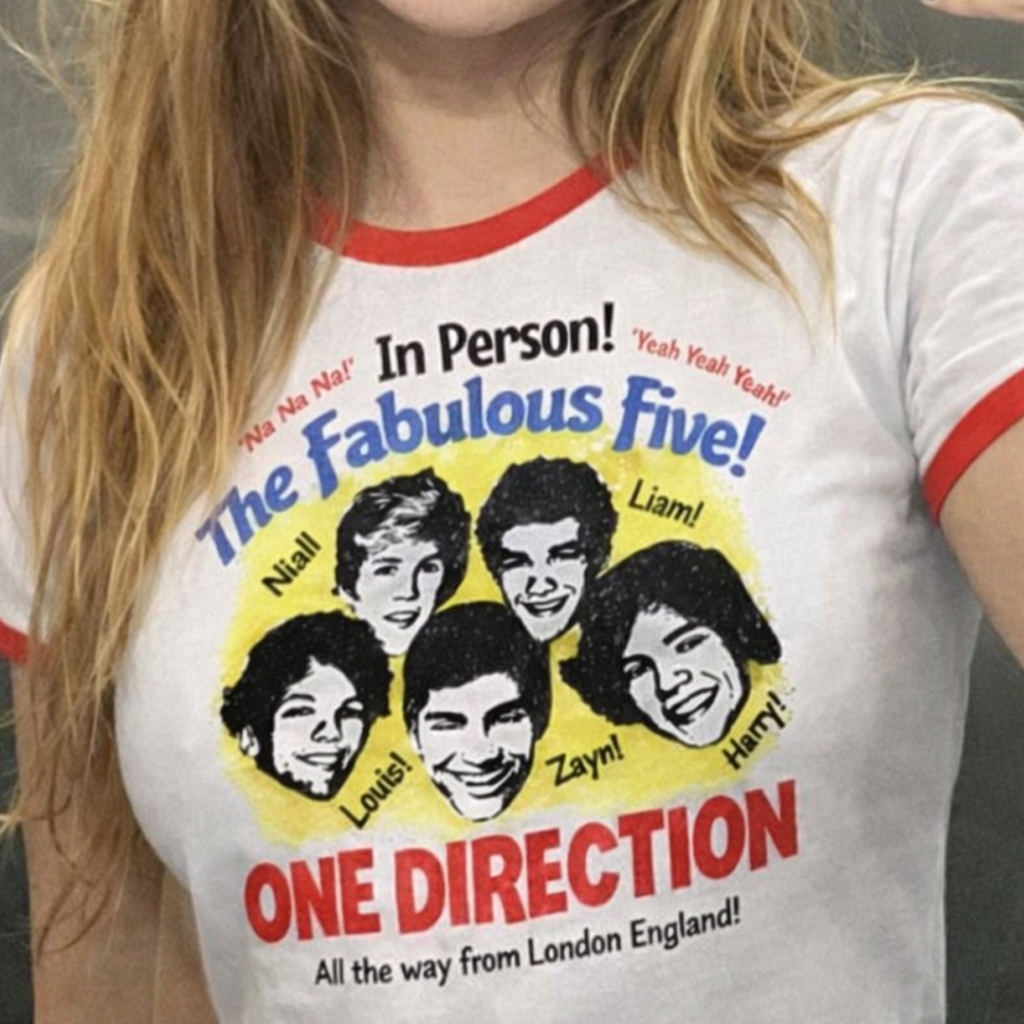 Camisa Feminina Baby Tee Mockup One Direction Fabulous Five T-shirt Vintage Y2K estética BabyLook