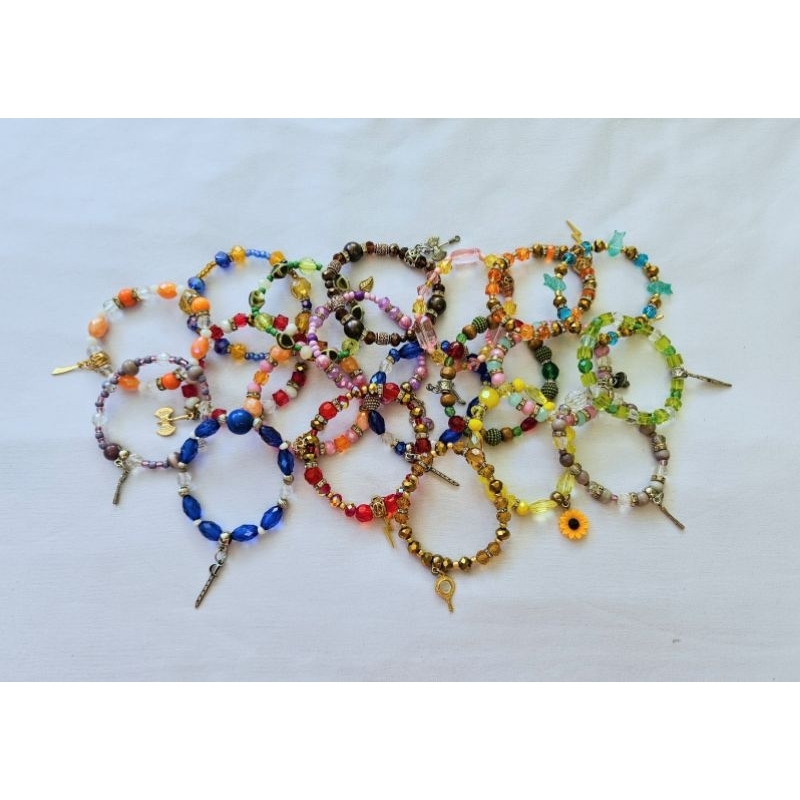Pulseiras Orixas com pingente Ogum Oyá Obá Xangô Oxossi Oxum Iemanjá ibejis Ossaim Nanã Logunede Umbanda Candomblé