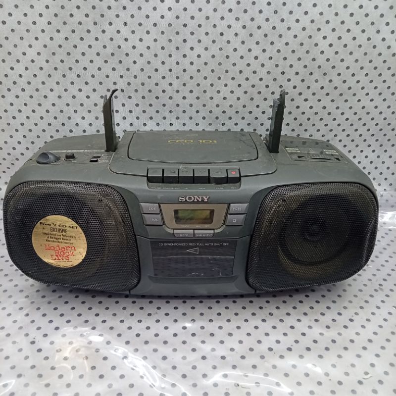 Defeito: Antigo rádio sony cfd-101 boombox Cassete recorder